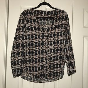 Long sleeve printed top